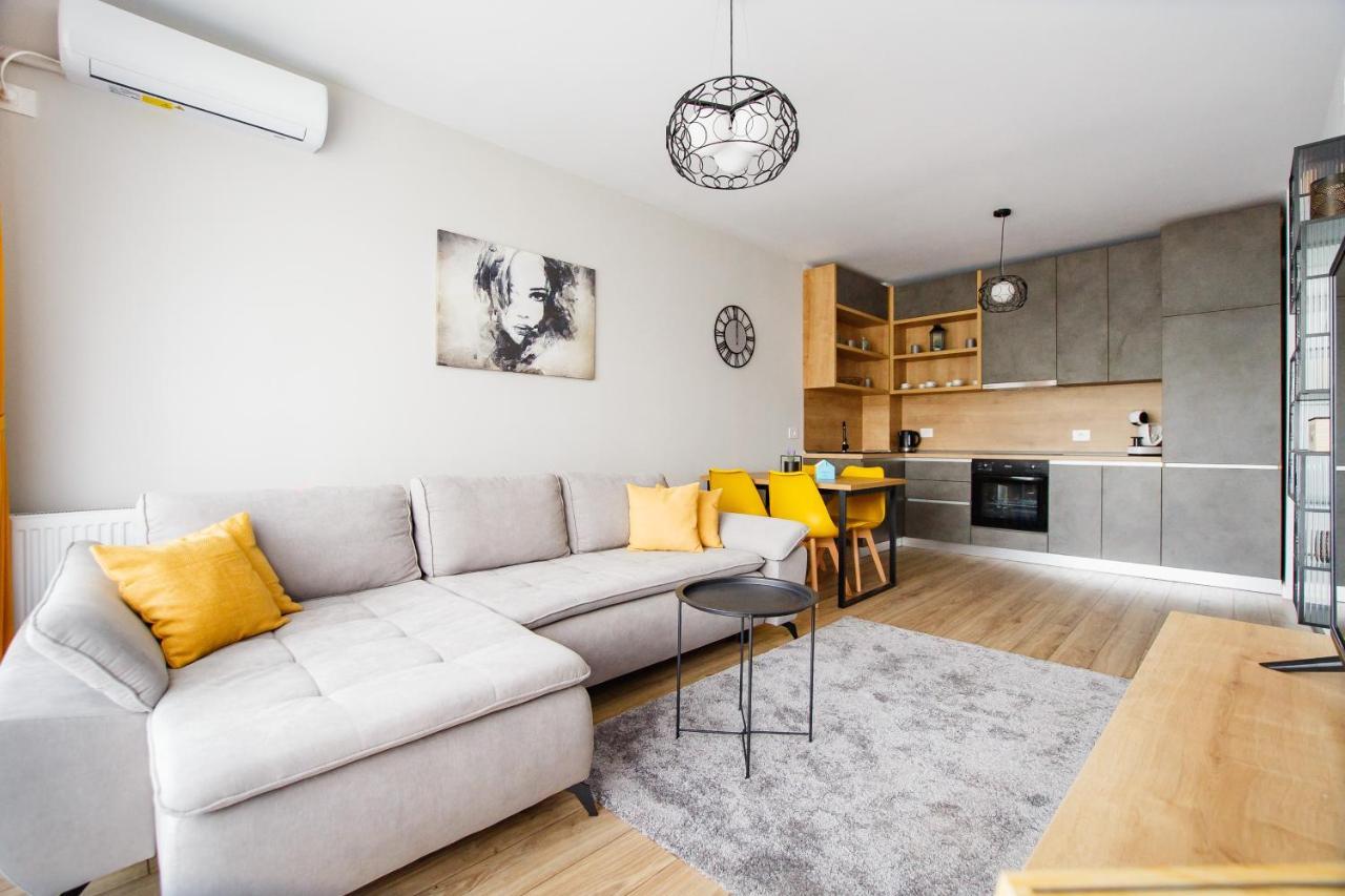 Gorgeous Home At Prima Universitatii Oradea Exterior foto